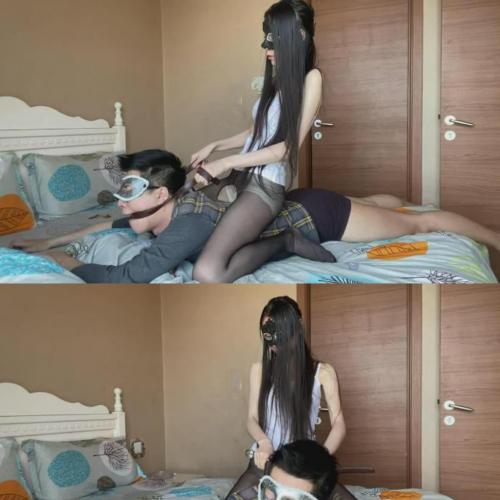 （剧情）性感女杀手的残忍虐杀折磨【诗蔓】黑丝女杀手踩踏坐脸腿绞窒息 YC-220720-4