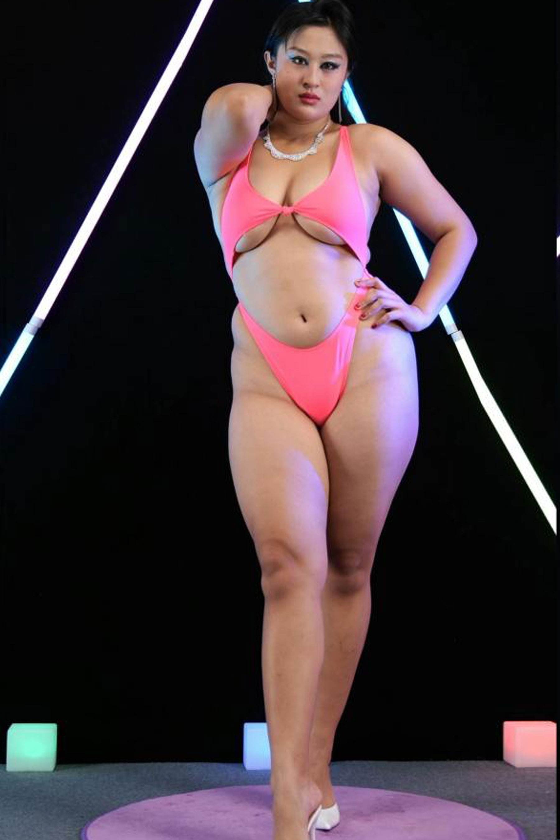 魔丽舞社 丰乳肥臀娜美9期-HD 15V/2.8G